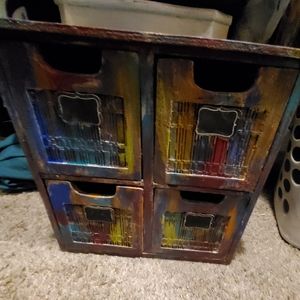 Organizer with 4 drawers